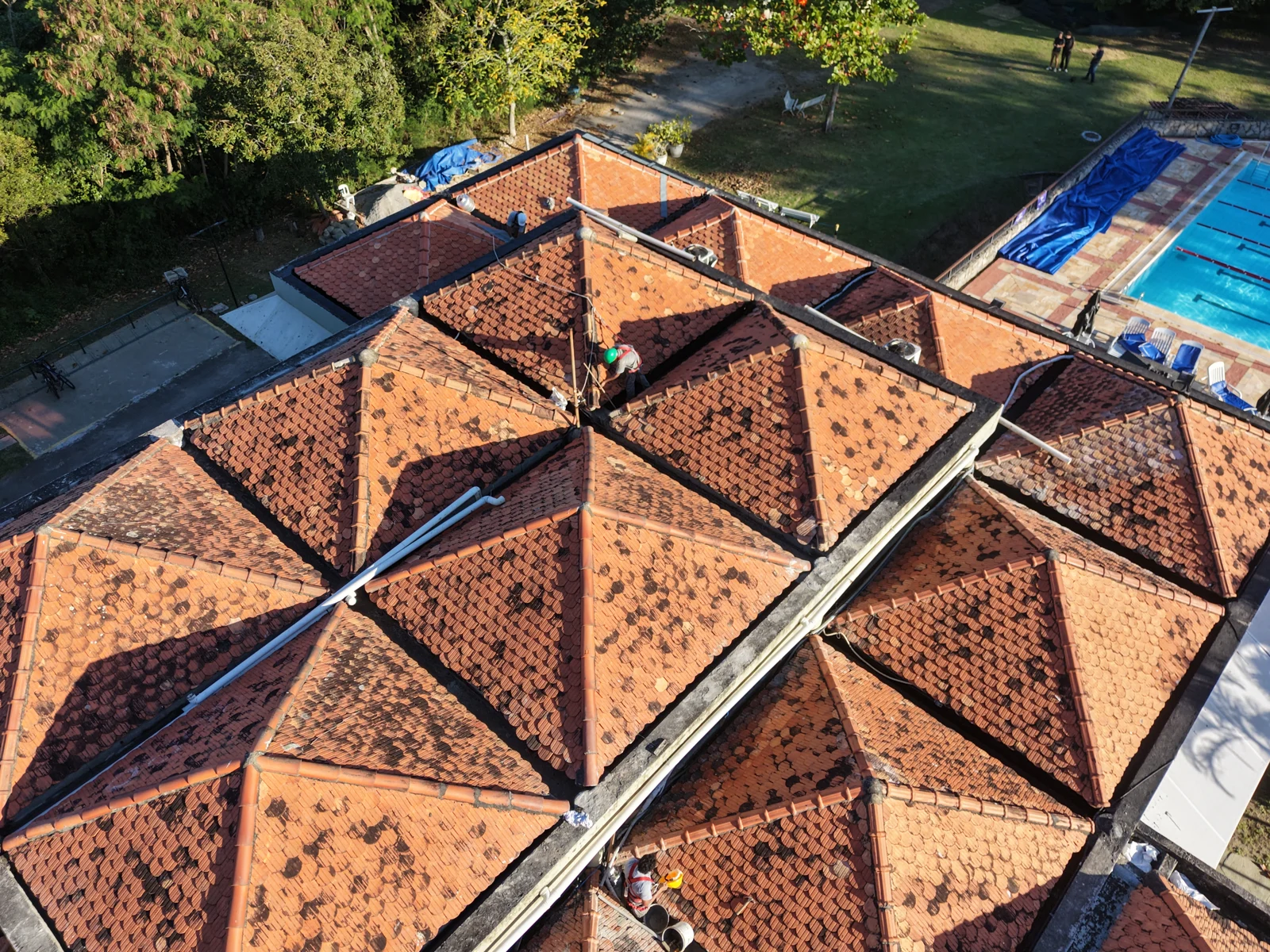 Reforma da cobertura do Clube Náutico do Condomínio Mandala, na Barra da Tijuca, pela Exclusive Engenharia